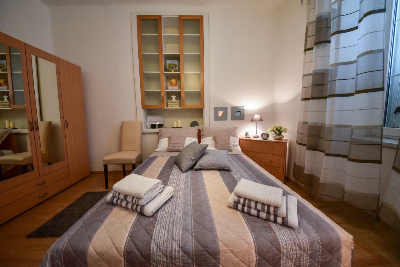 Apartment Viola Zadar Exterior photo